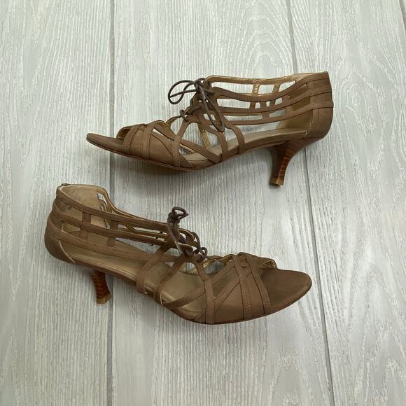 Stuart Weitzman Women's Brown Tie One On Leather Kitten Heel Sandals Size 9 - Picture 4 of 11